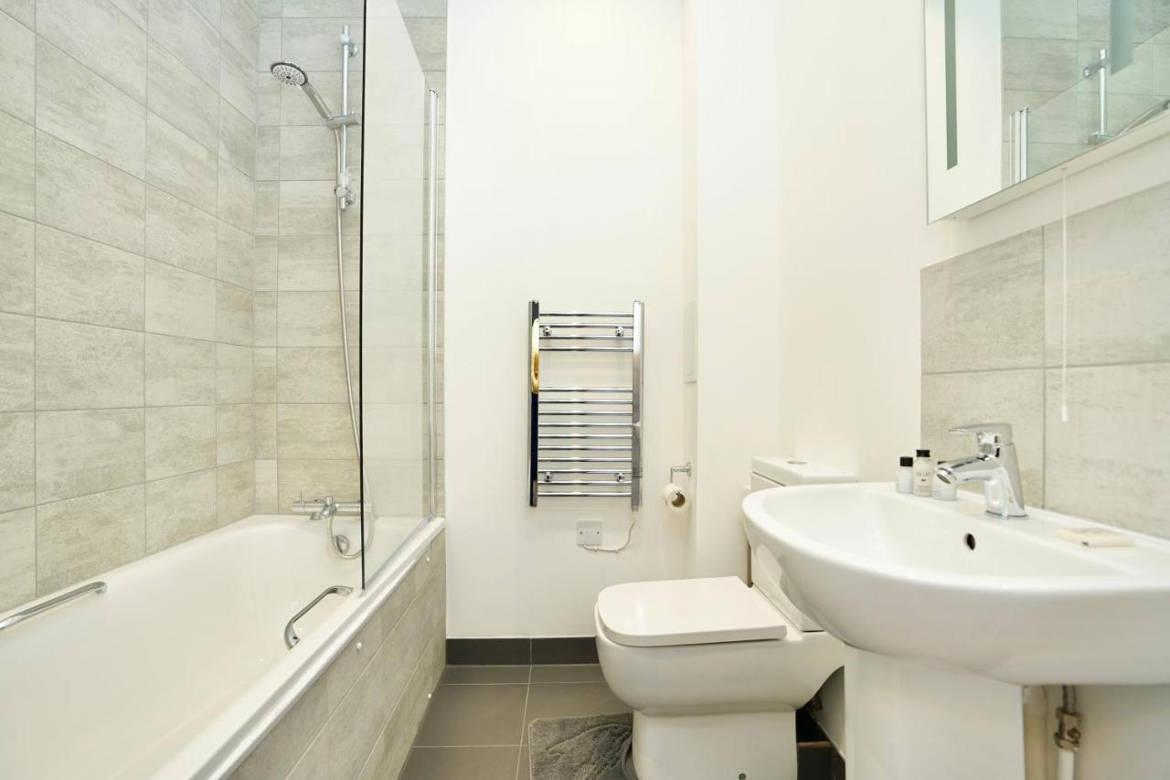 Bayard Plaza Apartman Peterborough Kültér fotó